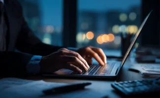 Аким Жамбылской области Ербол Карашукеев прокомментировал результаты аукциона на сумму 287 миллионов тенге, который выиграла компания, имеющая связи с депутатом.