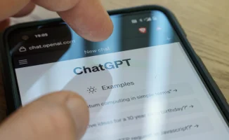 ChatGPT становится учителем: искусственный интеллект превращает списывание в совместное обучение