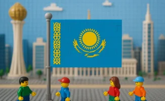 Учитель, ВВП и подросший доллар: главные события 15 августа в СМИ
