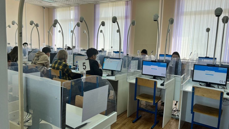 Министр науки и высшего образования Саясат Нурбек сообщил о серьёзной трансформации Единого национального тестирования, что поднимает вопросы о его будущем и влиянии на образовательную систему.