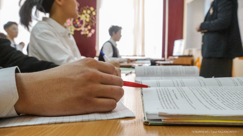 Экс-министр образования Казахстана Асхат Аймагамбетов о требованиях к педагогам публиковать материалы