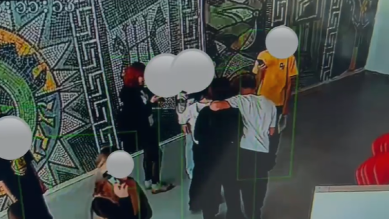 В Павлодара девятиклассника обвинили в нападении на учителя: отец подростка выступил с заявлением