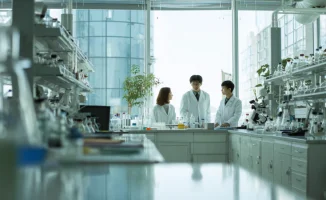 Касым-Жомарт Токаев выступил на мероприятии по случаю Дня Республики, подчеркивая необходимость развития образования и науки. Он отметил, что за последние пять лет значительно увеличился объем средств, выделяемых на эти сферы.