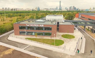 В Астане открылся Sci-Tech Hub - образовательный центр нового поколения