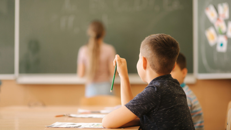 Скандал вокруг Tesla Education: Казахстанцы выражают недовольство по поводу работы образовательного центра