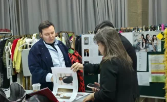 В Астане готовится гранд-финал первого азиатского вокального мегапроекта Silk Way Star. Шоу реализуется в рамках соглашения между ТРК Президента и рядом партнеров. Ожидается, что конкурс привлечет внимание как зрителей, так и участников благодаря впечатля