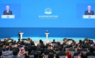 Пять казахстанских университетов стали лучшими в мире, согласно обновлённому международному рейтингу, сообщает Tengrinews.kz. Это событие подчеркивает значительный прогресс и достижения высшего образования в Казахстане.