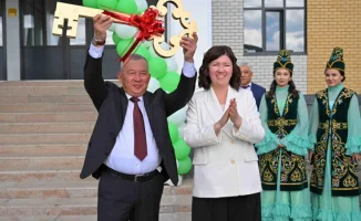 В области Абай открылась новая школа на 600 мест. В городе Аягоз области Абай состоялось торжественное открытие современной школы, построенной в рамках национального проекта 'Келешек мектептері'.