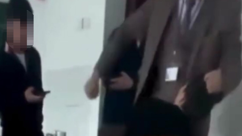 Физрук в Алматинской области: учитель ударил школьника за волосы в селе Қолашы