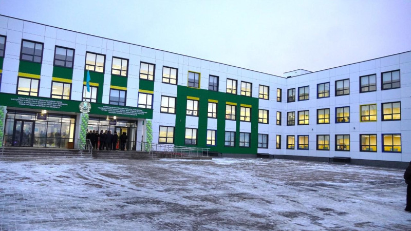 Новая общеобразовательная школа на 600 мест в Уральске и поселке Зачаганск