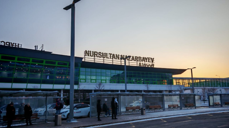 Задержки рейсов в аэропорту Астаны: около 40 рейсов на прилёт и вылет