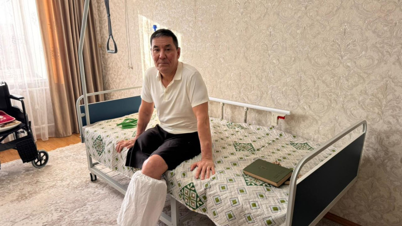 Горняк из Экибастуза, потерявший ногу, вдохновляет на преодоление трудностей, готовясь к марафону