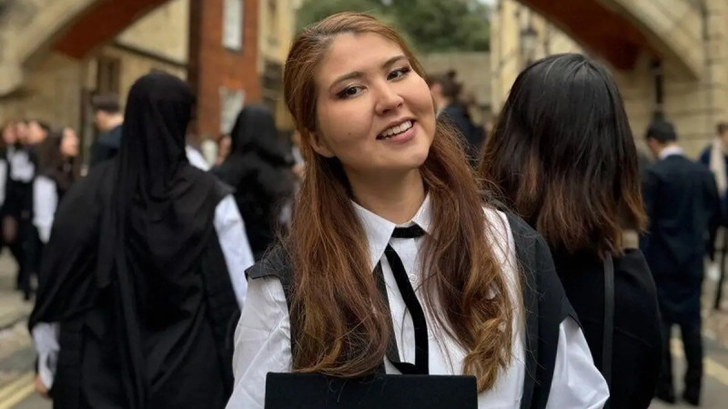 Звезда из Актау: Меруерт Бижанова взлетела к вершинам Оксфорда в роли Teaching Fellow