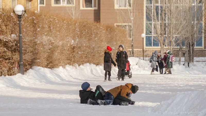 Дистанционное обучение в Астане 11 февраля: последствия для школьников и образовательного процесса