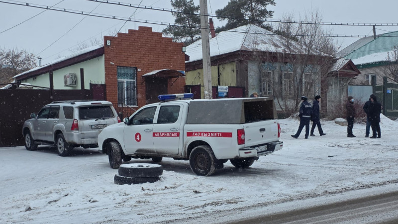 Трагедия в Актобе: найдены тела женщины и троих детей в частном доме
