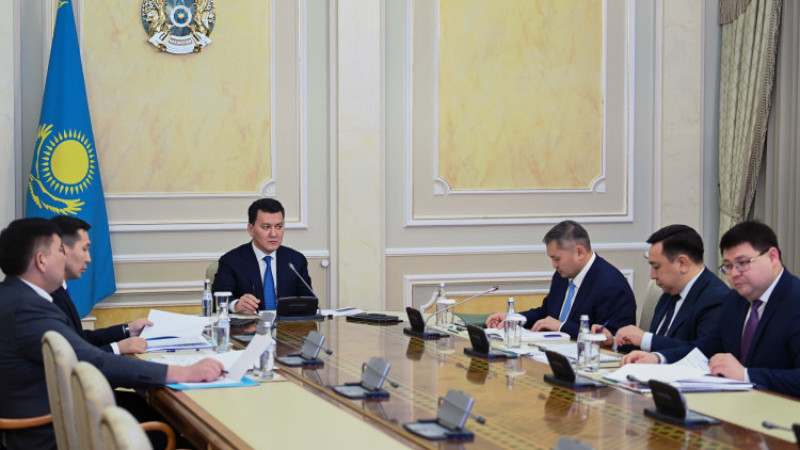 Специалисты атомной отрасли получат новые возможности для обучения по программе 'Болашак' на заседании Республиканской комиссии по подготовке кадров под председательством Ерлана Карина.