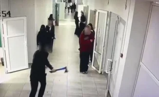 Ученик 10 класса с топором в школе Кульсары: пострадавшие и видео инцидента