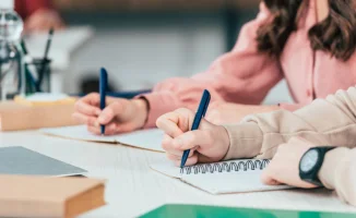 В Казахстане внедряется новая система профориентации для школьников с запуском платформы Bolashaq.me, которая представляет собой цифровую экосистему профориентации нового поколения, разработанную фондом Halyk под руководством Тимура Кулибаева.