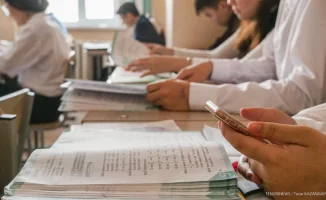 Казахстан: смартфоны школьникам под запретом — что дальше?