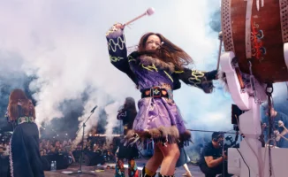 Международный этнофестиваль The Spirit of Tengri завоевал признание, получив звание лучшего музыкального проекта на премии bema! Это событие подчеркивает его влияние и значимость в сфере опытного маркетинга, укрепляя позицию фестиваля как важного культурн