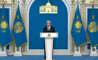 Токаев поставил задачи на Олимпиаду в Лос-Анджелесе и наградил чемпиона Михаила Шайдорова