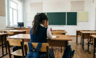 Уголовное дело в Шымкенте: 7-летняя школьница пожаловалась на учителя