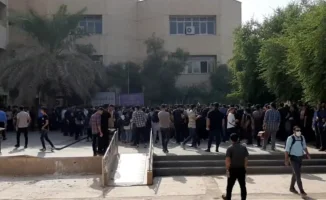 Иран в огне: волна протестов вновь захлестнула улицы страны