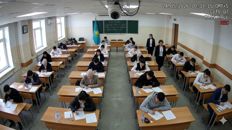 В Казахстане предложили внедрить единую цифровую систему контроля экзаменов и аттестации в вузах, включая запись экзаменов на камеру и микрофон.