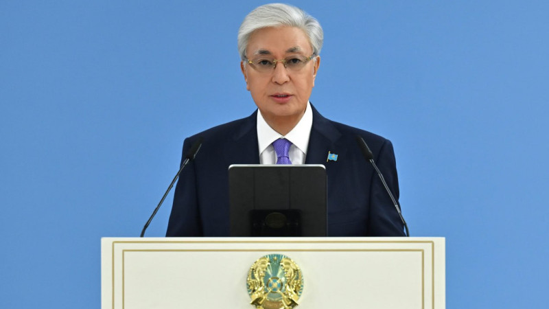 Токаев раскритиковал Фонд науки за имитацию деятельности на встрече с научной общественностью в Алматы