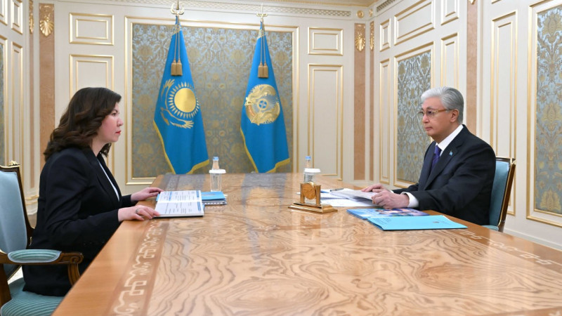 Касым-Жомарт Токаев провел встречу с министром просвещения Жулдыз Сулейменовой и дал ей ряд поручений, сообщает Tengrinews.kz со ссылкой на Акорду.